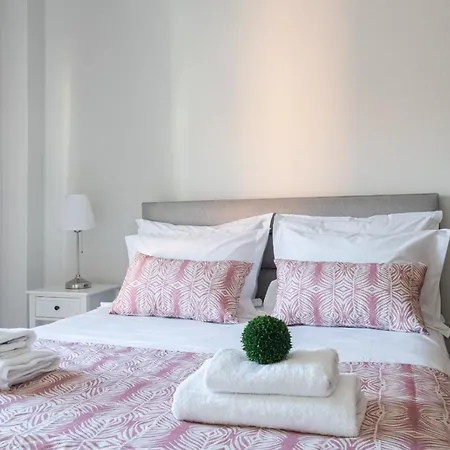 Appartamento Maria's Comfort 300 Metre From The Sea *